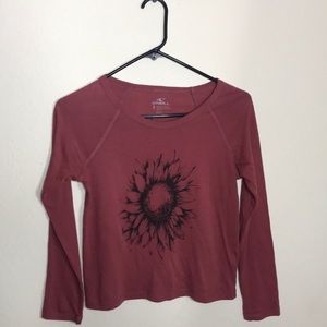 O’Neill crop 7/8 sleeve t-shirt